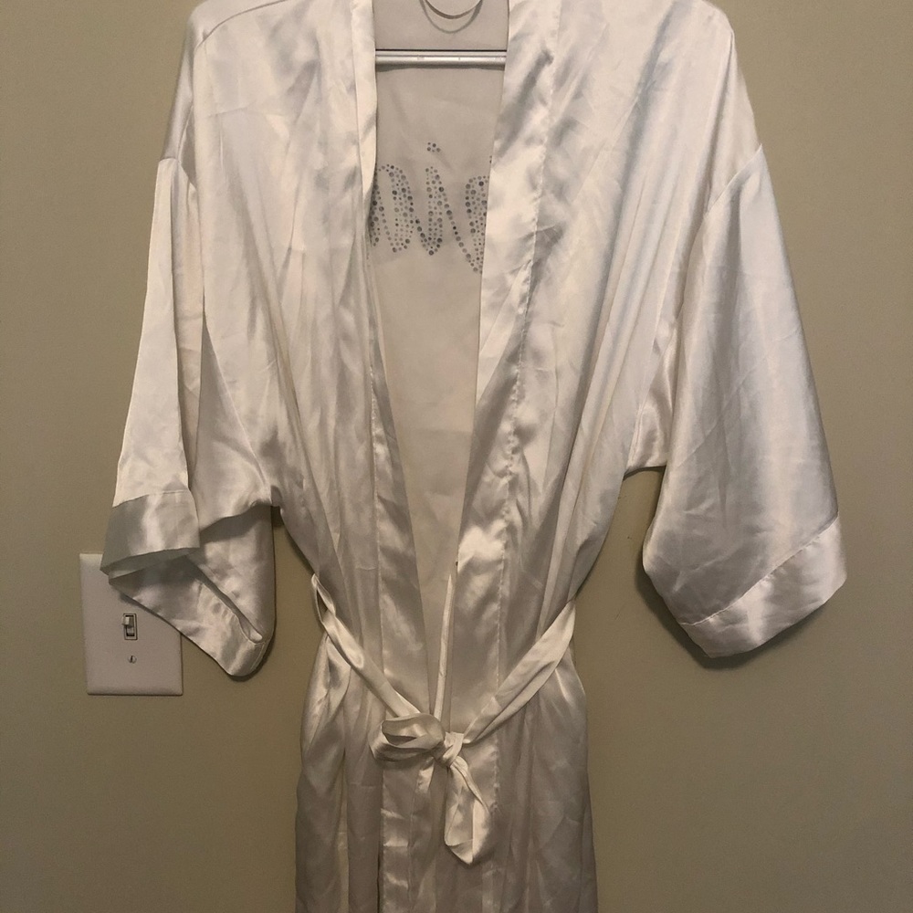 Victoria’s Secret Bride Robe - Picture 2 of 3